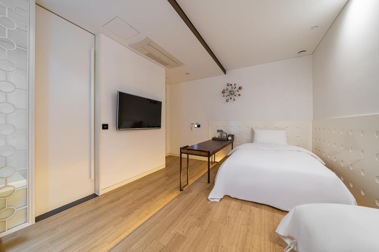Hotel The Designers Kondae Szöul Kültér fotó
